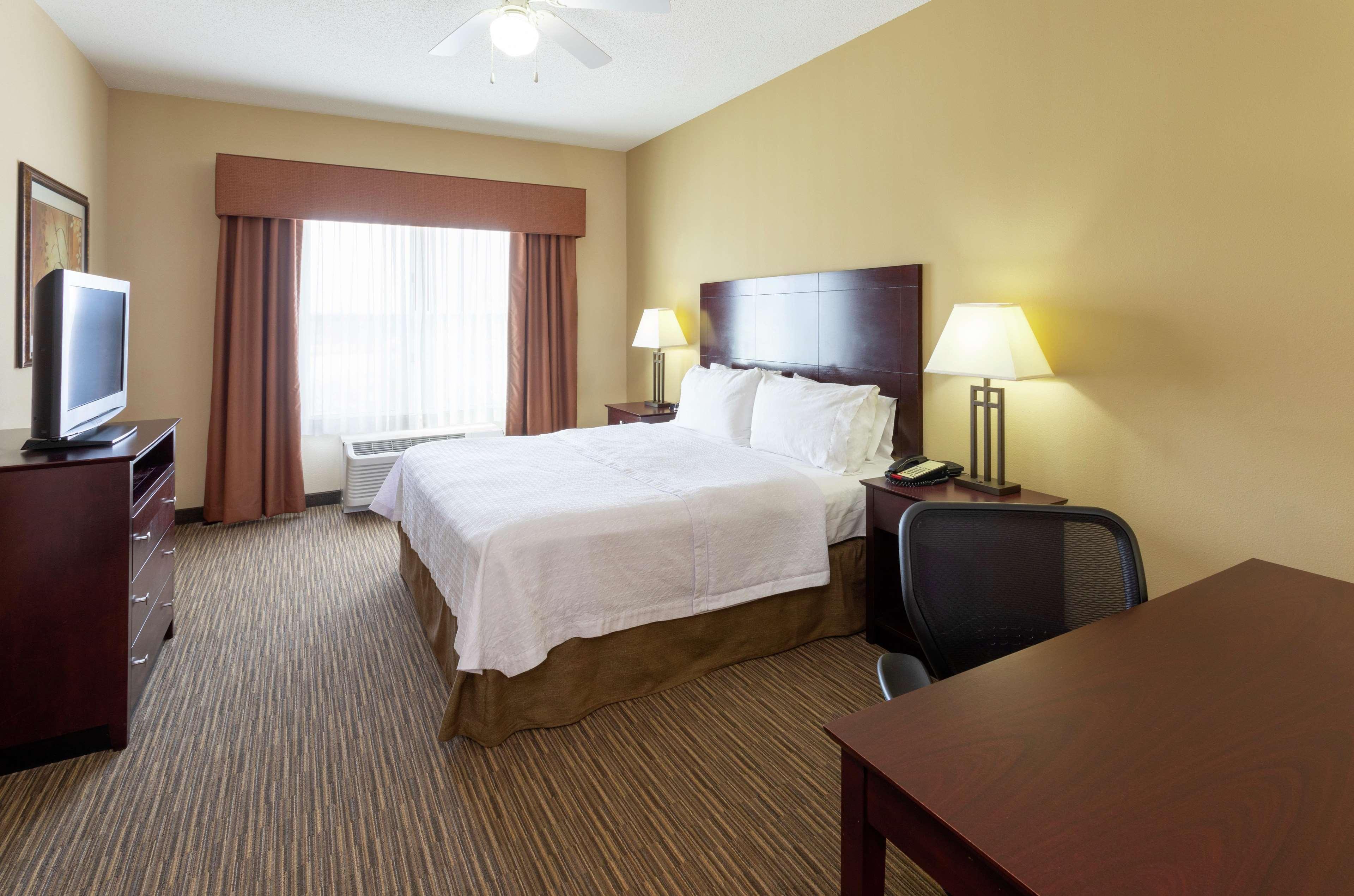 Homewood Suites New Brighton Экстерьер фото