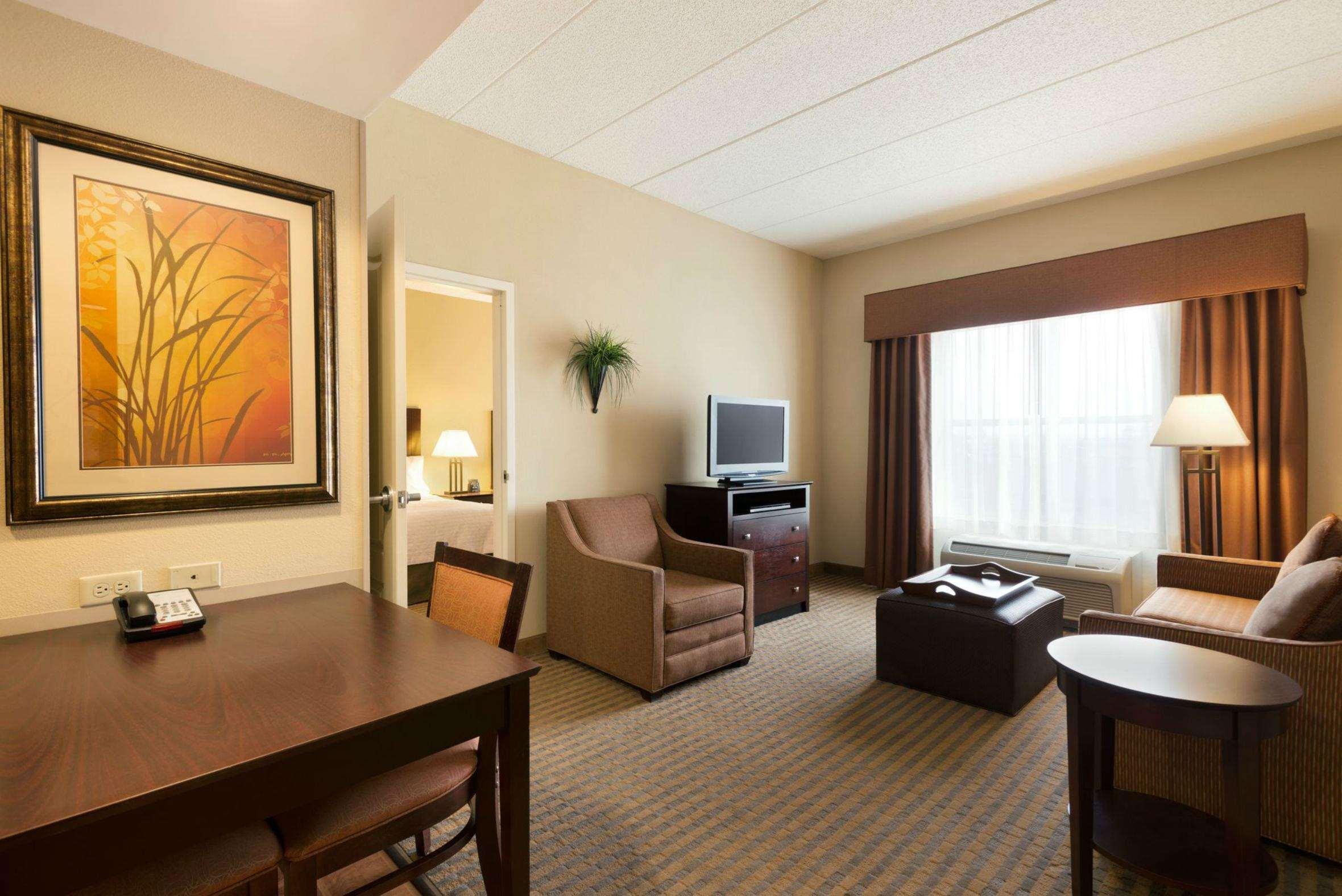 Homewood Suites New Brighton Экстерьер фото