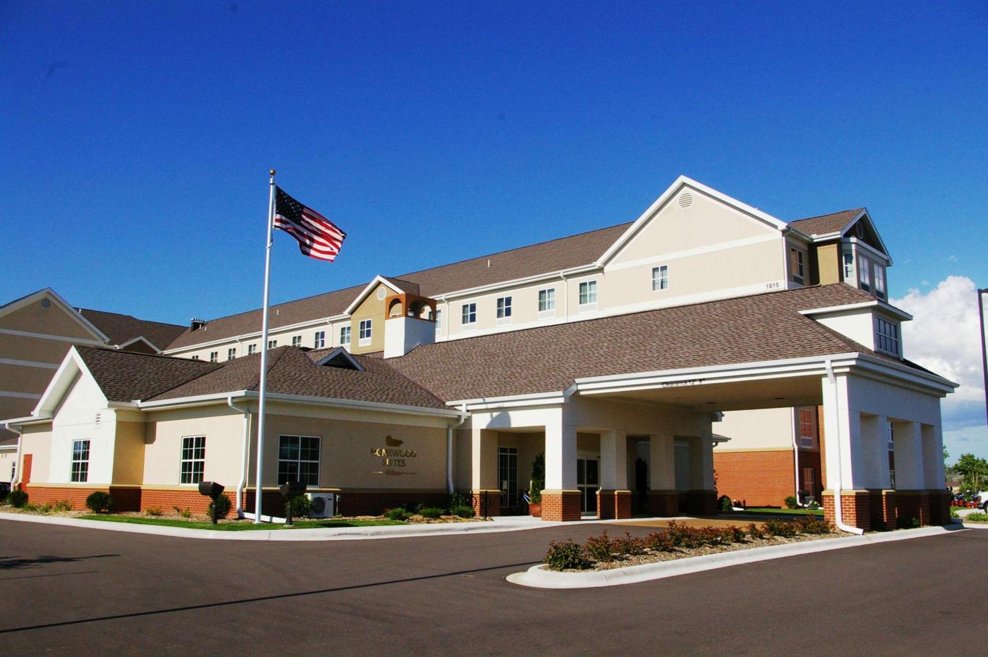 Homewood Suites New Brighton Экстерьер фото