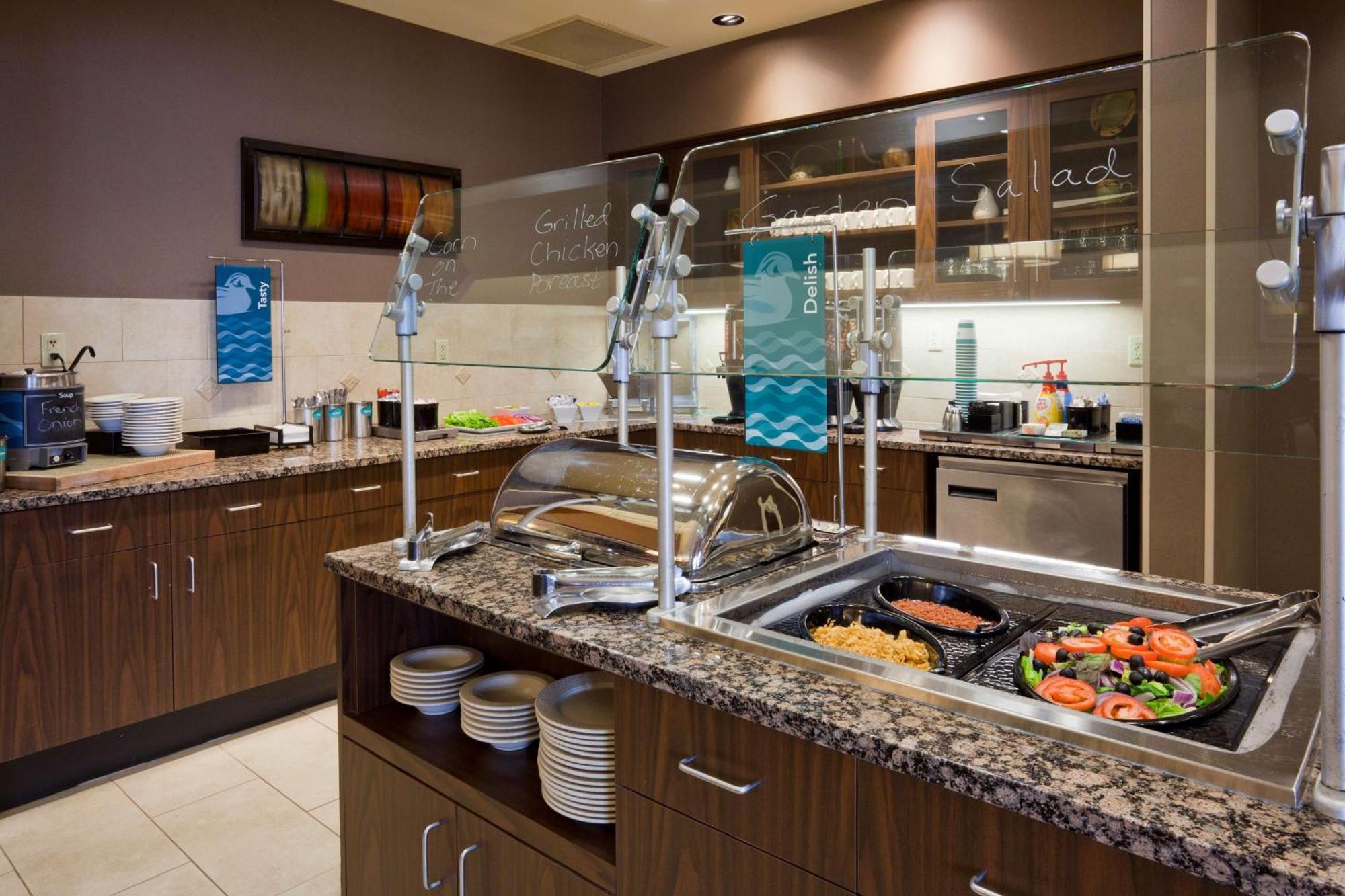 Homewood Suites New Brighton Экстерьер фото
